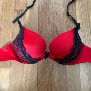 Victoria Secret bra